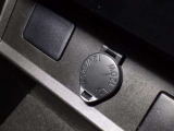 シガーソケット用の充電器が使用可能です!