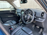 ◆LIBERALAは、輸入車選びの新たなスタイルを提案するインポート・セレクト・ブランドです。オーナー様となる方がクルマから直接感じる感性を第一にした、最良の一台との出会いをコーディネートいたします。