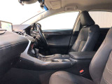 清潔で広々した座席です!是非、現車を見て体感してみてください。