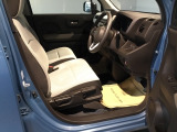 フィット性も良く、楽な運転姿勢を保てます。