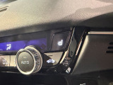 【シートヒーター】シートヒーター装備車です。寒い冬に乗車中とても暖かく快適に移動できます。冷え性の方にピッタリの装備です!