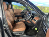 運転席シート廻りは使用感も少なく、良好な状態となっています。丁寧に使われていたことがよくわかりますね。