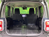 普段のお買い物や通勤、送迎等に十分な荷室スペースを確保しております。セカンドシートを倒すと、大きな荷物の積載も可能です♪
