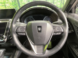 【純正革巻きステアリング】上質な革を使用することで、手にしっかり馴染みとても運転しやすいハンドルです♪