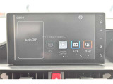 ディスプレイオーディオです。最近のナビはスマホと繋いで使用する方が増えましたね!