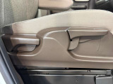 運転席のポジション変更可能!ご自身の運転しやすいポジションでの運転が可能です!
