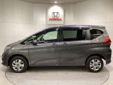 購入後も自社指定整備工場完備でお客様の愛車をしっかりサポート致します!御納車時には安全かつ安心してお乗り頂けるようホンダ専門知識を持つ整備スタッフが点検・整備・装備も説明をしてお渡ししております。