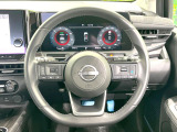 【純正革巻きステアリング】上質な革を使用することで、手にしっかり馴染みとても運転しやすいハンドルです♪