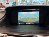 【バックカメラ】リバースにするだけで映ります、後方の安全確認や、狭い駐車場での車庫入れ、雨の日や夜間など視界の悪い時に便利です!安全にバックする為には欠かせない装備です。