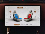 【全席シートヒーター&クーラー】フロントシートとリアシートの両方で3段階調節が可能なシートヒーター&クーラーが内蔵されております。季節を問わず重宝するオプション装備です。