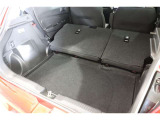 シートを倒せば、さらにたくさんの荷物も安心です!