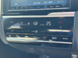 オートエアコン機能付き! 快適な空調管理が可能です!