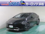 優れた燃費性能を誇るハイブリッドカー、トヨタ・プリウスです☆