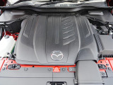 直列6気筒ディーゼルエンジンにMAZDA独自の48Vマイルドハイブリッドシステムを組み込んだディーゼルハイブリッド仕様