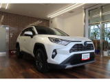 RAV4 2.5 ハイブリッド G E-Four 4WD 