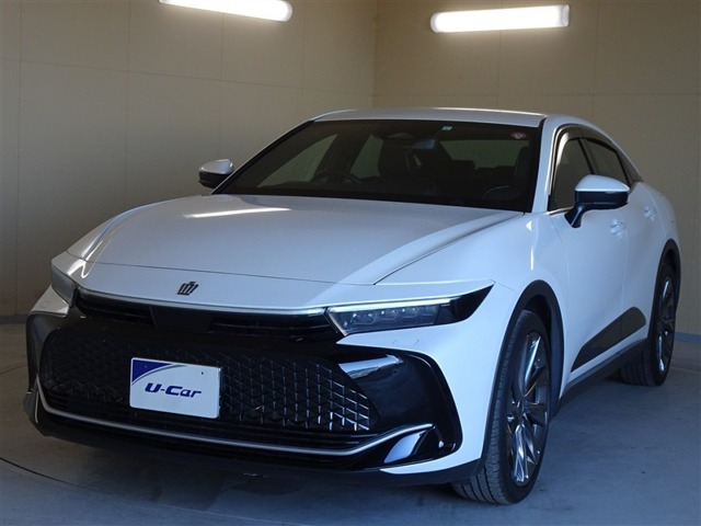 クラウンクロスオーバー 2.5 G アドバンスト レザー パッケージ E-Four 4WD