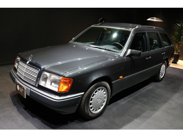 ミディアムクラスワゴン 300TE 