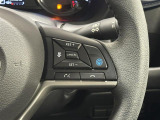 【プロパイロット】運転支援システムが搭載されております。全車速域追従式クルーズコントロールやレーンキープで長距離運転をアシスト。