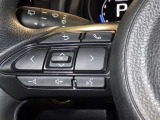 ステアリングスイッチ装備!運転しながら手元でオーディオの操作などができます。