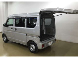 広い開口部で荷物の出し入れがスムーズに行えます