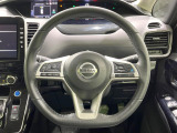 ステアリングも使用感が少なく、きれいな状態となっております♪