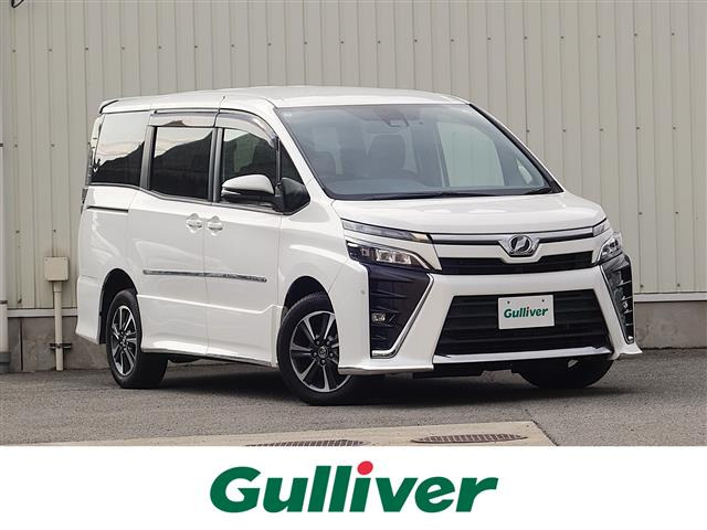 ヴォクシー2.0 ZS 4WD修復歴無し