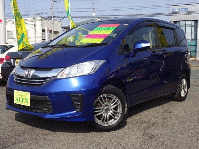 フリード 1.5 G プレミアムエディション 4WD 
