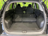 後席を格納すると、これだけの広さが!シーンに合わせたシートアレンジで、大きな荷物も積むことが出来ます♪