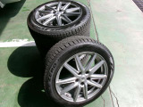 社外アルミホイール・205/55R17・スタッドレスタイヤ積込有、ピレリ製です。
