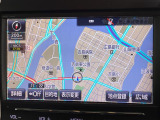 【純正9型ナビ】専用設計で車内の雰囲気にマッチ!ナビ利用時のマップ表示は見やすく、いつものドライブがグッと楽しくなります!