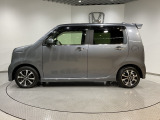 車両状態証明書付き車両です。車両状態を検査員が評価をし、結果を点数で表示しております。1台1台プロの目で事細かにチェックしている車両ですので、安心してお買い求めしていだけます。