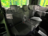3列目シートはもちろん状態良好☆大人でもゆったりと座って頂けますので、大人数でのお出かけもラクラクです♪ご家族で、気の知れた仲間で、ドライブに行くのが楽しみですね♪
