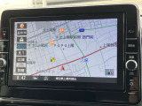 純正メモリーナビ付きです。フルセグTV視聴、Bluetooth接続も可能です。