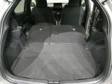 広々としたラゲージスペースを備えています。大きなものや長さのある荷物もしっかりと積み込めます。