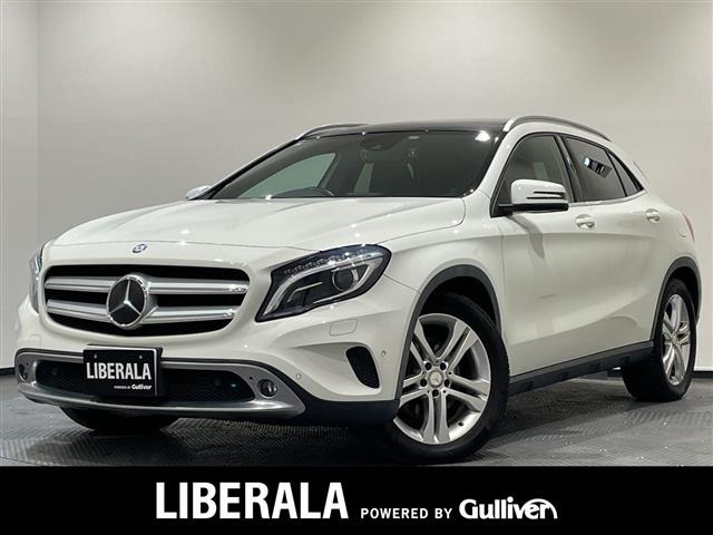 GLAクラスGLA250 4マチック 4WD本革シート