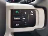 【アダプティブクルーズコントロール】前方車両を認識して自動で追従していくアダプティブクルーズコントロールが搭載されております。渋滞時などでも大変便利な機能になります。