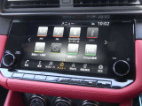 NissanConnectナビ(地デジ内蔵)は、ハンズフリーフォン、VICS、ボイスアシスタント、Bluetooth、USB接続、HDMI接続、Apple CarPlay・Android Auto連携機能、Amazon Alexa搭載、iPodなど多様なコンテンツに対応!