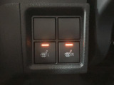 運転席助手席シートヒーター装備です 寒い日に嬉しい装備です ♪暖房使わなくても結構快適ですよ。