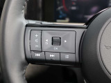 便利なステアリングスイッチ装備です。