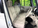 運転席シート廻りは使用感も少なく、良好な状態となっています。丁寧に使われていたことがよくわかりますね。