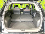 後席を格納すると、これだけの広さが!シーンに合わせたシートアレンジで、大きな荷物も積むことが出来ます♪