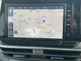 純正メモリーナビ付き!今やナビは必需品と言っても過言ではありませんね!操作性も良く視認性に優れた純正品はオススメです!しかも中古車保証の対象となっておりますので、万が一の故障の際も安心ですね♪