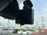 【ドライブレコーダー】時間に合わせた情報をしっかりと録画録音いたします。運転に際してのトラブルや事故などの映像もしっかりと録音録画いたします。