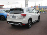 フォレスター 2.0 アドバンス 4WD 