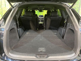 後席を格納すると、これだけの広さが!シーンに合わせたシートアレンジで、大きな荷物も積むことが出来ます♪