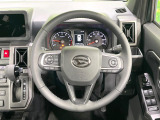 【ステアリングスイッチ】運転中、前方から目線をそらすことなく、オーディオ等の操作が可能な便利機能!安心&快適なドライブを演出してくれます♪