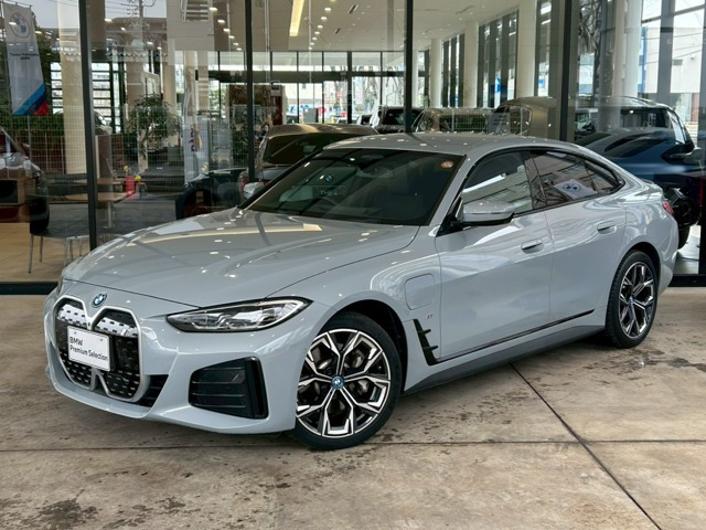 i4 eドライブ40 Mスポーツ 