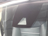 【プリクラッシュセーフティ】前方の車両等を検知し、衝突しそうな時は警報で注意を促し、ブレーキを踏む力をサポート。ブレーキを踏めなかった場合は衝突被害軽減ブレーキが作動、衝突回避をサポートします。