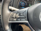 オーディオ操作が出来るステアリングスイッッチ付です!
