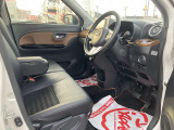 運転者にとっては日々使用することとなる運転席です。運転席が快適だと運転に集中することができますね。